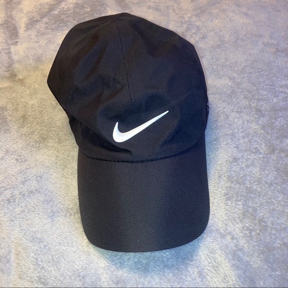 🏌️♀️Nike Golf Hat